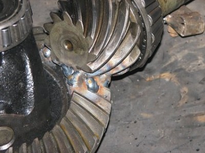 Welded Gear FAIL.jpg